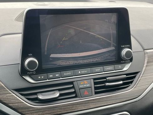 Used 2022 Nissan Altima 2.5 SL image 3