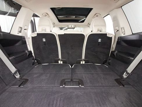 Used 2023 Volvo XC90 B6 Plus w/ Protection Package Premier AWD/4WD image 22