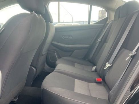 Used 2024 Nissan Sentra SV FWD image 25
