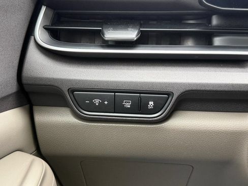 Used 2025 Kia Carnival SX FWD image 17