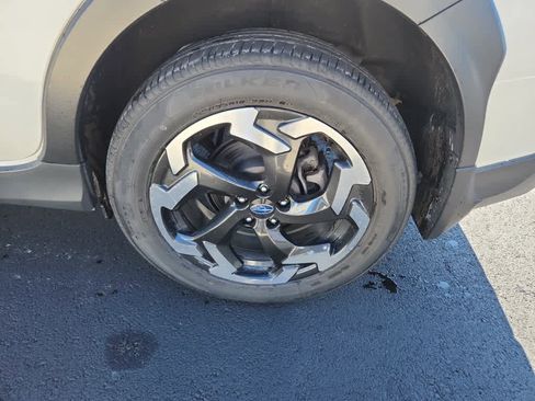 Used 2021 Subaru Crosstrek 2.5i Limited w/ Moonroof Package 1 image 11