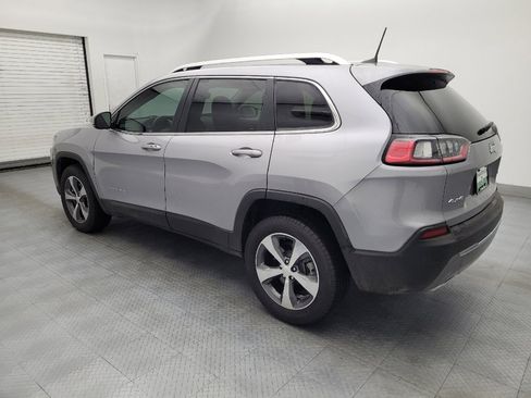 Used 2020 Jeep Cherokee Limited image 3
