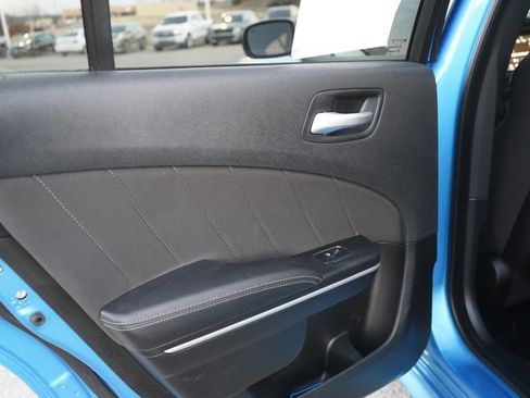 Used 2023 Dodge Charger R/T w/ Navigation & Travel Group image 28