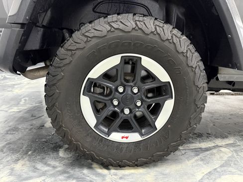 Used 2021 Jeep Wrangler Unlimited Rubicon w/ Uconnect 4C Nav & Sound Group image 28