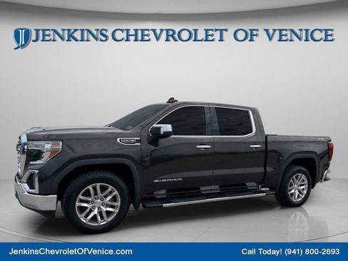 Used 2021 GMC Sierra 1500 SLT w/ SLT Premium Plus Package AWD/4WD image 10