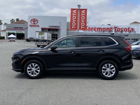 Used 2025 Honda CR-V LX image 39