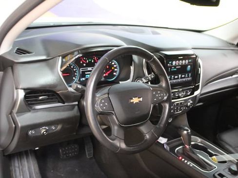 Used 2019 Chevrolet Traverse RS AWD/4WD image 14