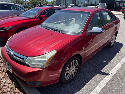 Used 2010 Ford Focus SEL image 12