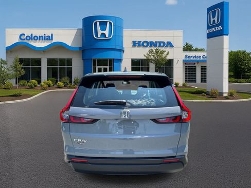 Used 2024 Honda CR-V LX image 5