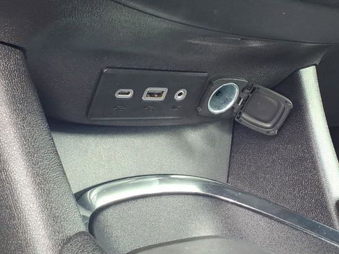 Used 2024 Chevrolet Malibu LT image 17