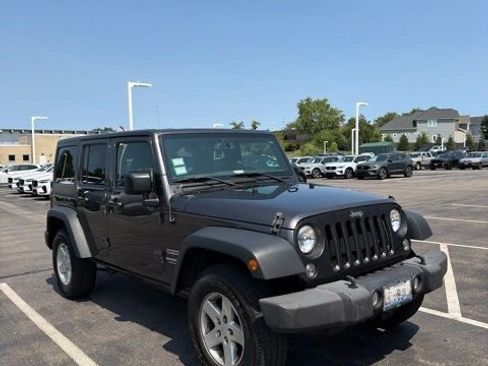 Used 2016 Jeep Wrangler Unlimited Sport w/ Quick Order Package 24S AWD/4WD image 3