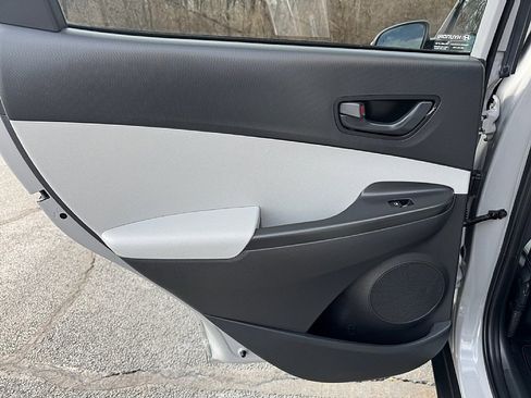 Used 2023 Hyundai Kona SEL image 21