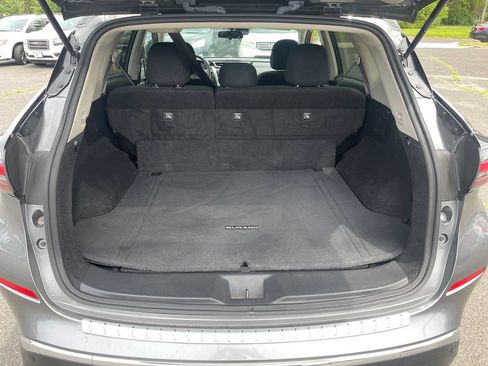 Used 2022 Nissan Murano S AWD/4WD image 17