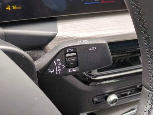 Used 2025 BMW i4 xDrive40i w/ Premium Package image 28