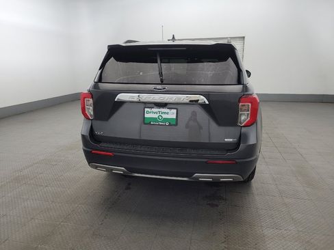 Used 2020 Ford Explorer XLT w/ Equipment Group 202A AWD/4WD image 7