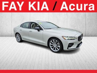 Used 2021 Volvo S60 T5 Momentum w/ Premium Package