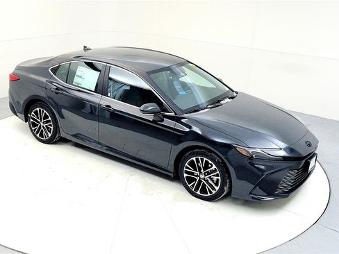 New 2026 Toyota Camry XLE image 15