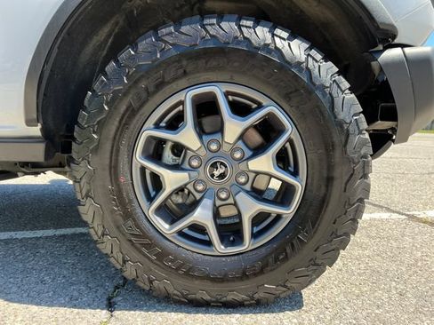 Used 2025 Ford Bronco Badlands AWD/4WD image 13