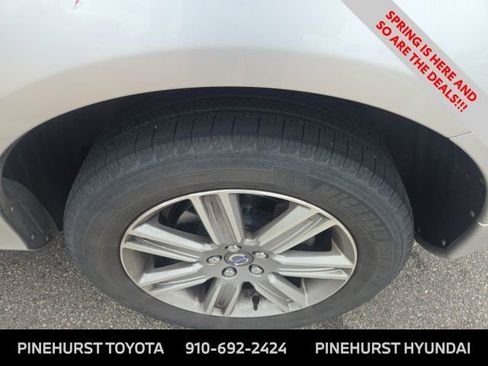 Used 2017 Volvo XC60 T5 Inscription w/ Advanced Package image 10