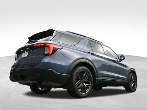 Used 2025 Ford Explorer ST-Line w/ Premium Package RWD image 41
