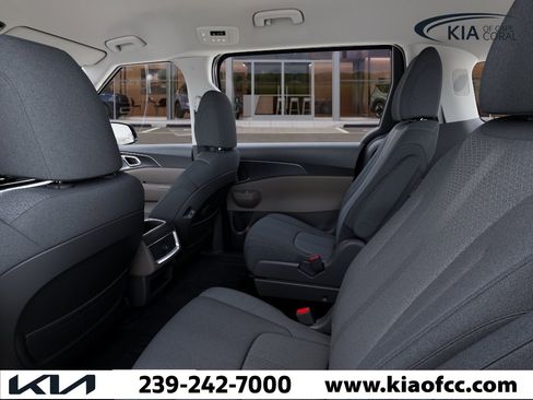 New 2026 Kia Carnival LX FWD image 18