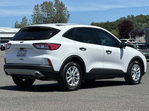 Used 2022 Ford Escape S FWD image 3