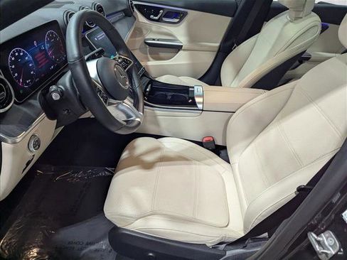 Used 2025 Mercedes-Benz C 300 4MATIC Sedan image 16