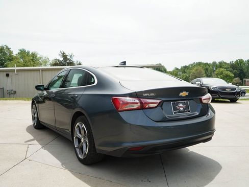 Used 2021 Chevrolet Malibu LT image 4