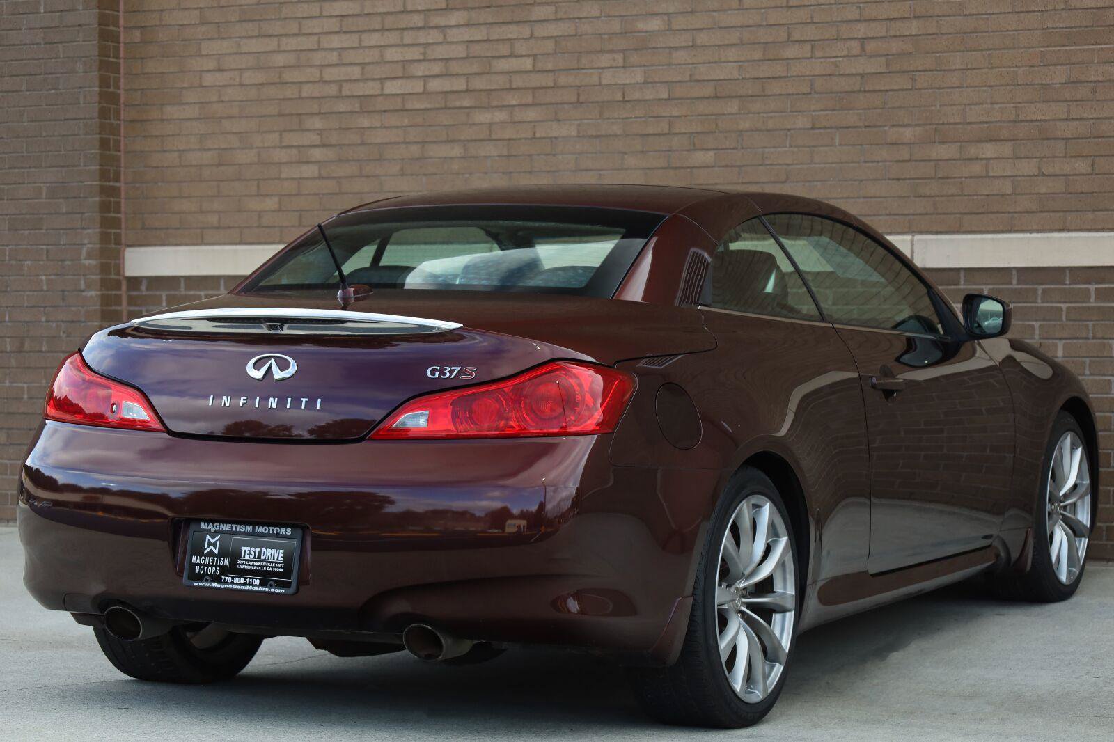 Used 2009 INFINITI G37 Convertible w/ Premium Pkg RWD image 18