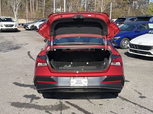 New 2026 Hyundai Elantra Limited image 18