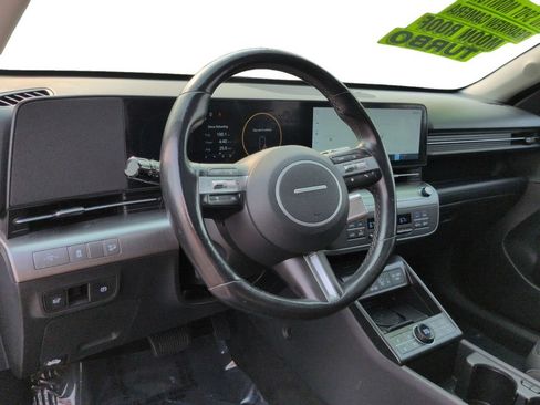 Used 2024 Hyundai Kona Limited FWD image 15