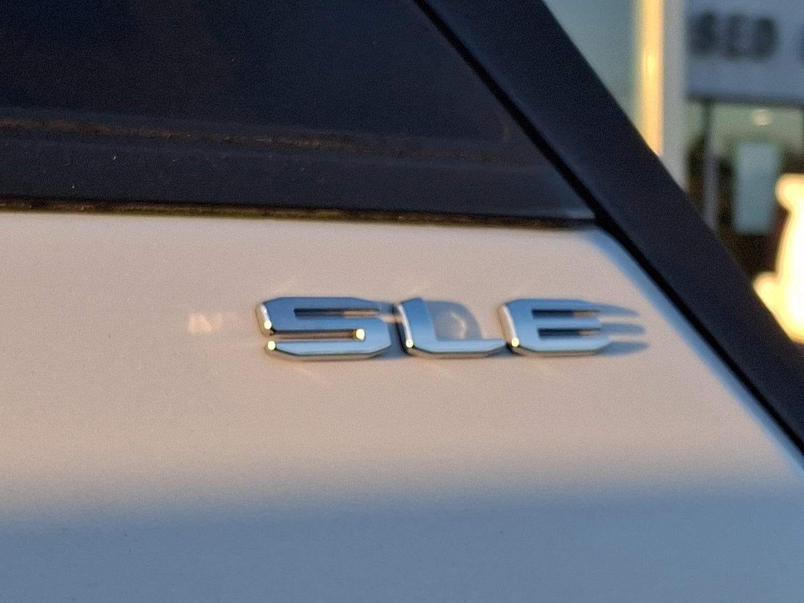 Certified 2023 GMC Terrain SLE FWD image 28