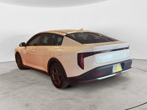 Used 2025 Kia K4 FWD image 5