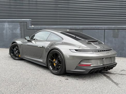 Certified 2022 Porsche 911 GT3 RWD image 3