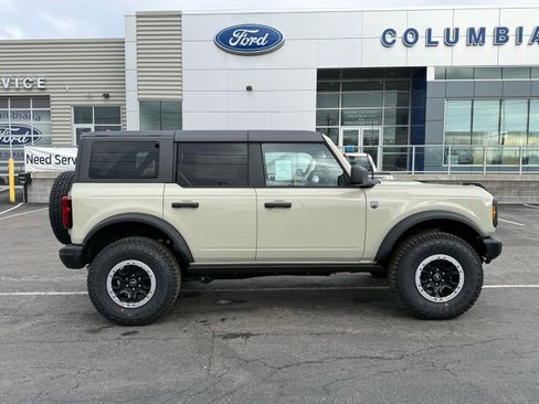 New 2025 Ford Bronco Big Bend w/ Black Diamond Package AWD/4WD image 13