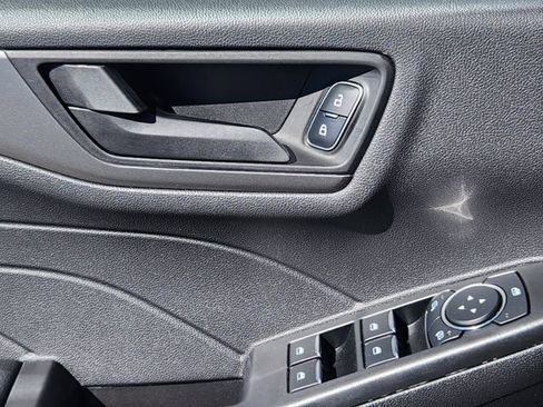 Used 2025 Ford Escape Active image 11