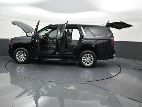 Used 2025 Chevrolet Tahoe LS RWD image 33