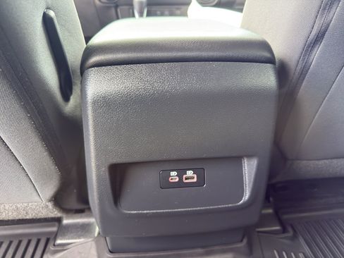 Used 2023 Nissan Frontier SV w/ Tow Package AWD/4WD image 32
