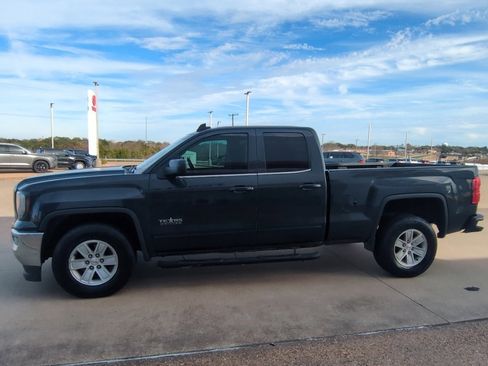 Used 2018 GMC Sierra 1500 SLE w/ Texas SLE Value Package image 4