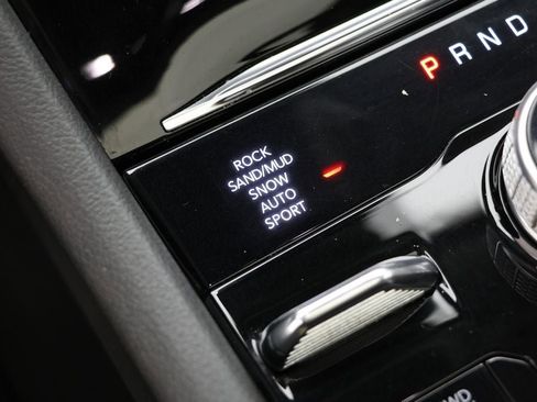 Used 2023 Jeep Grand Cherokee 4WD 4xe image 27