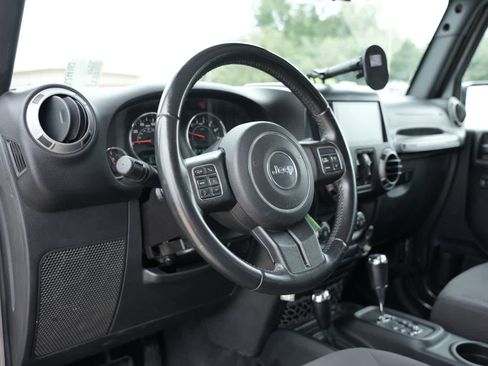 Used 2016 Jeep Wrangler Unlimited Sport w/ Quick Order Package 24S AWD/4WD image 15