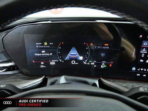 Certified 2025 Audi Q5 Premium Plus w/ Premium Plus AWD/4WD image 17