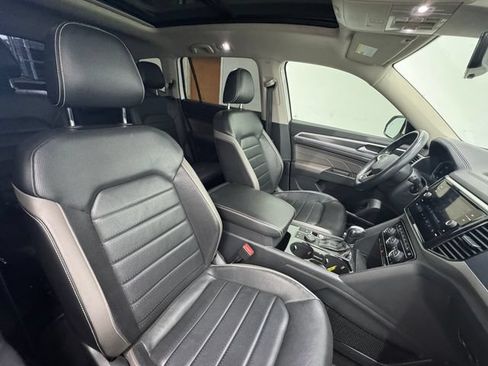 Used 2022 Volkswagen Atlas SEL Premium AWD/4WD image 38