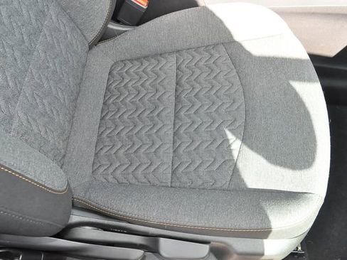 Used 2023 Chevrolet Equinox LT image 22