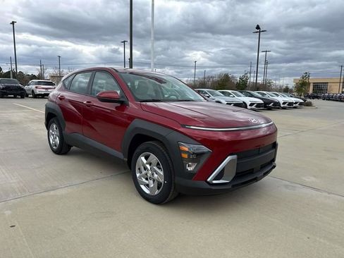 New 2026 Hyundai Kona SE image 1