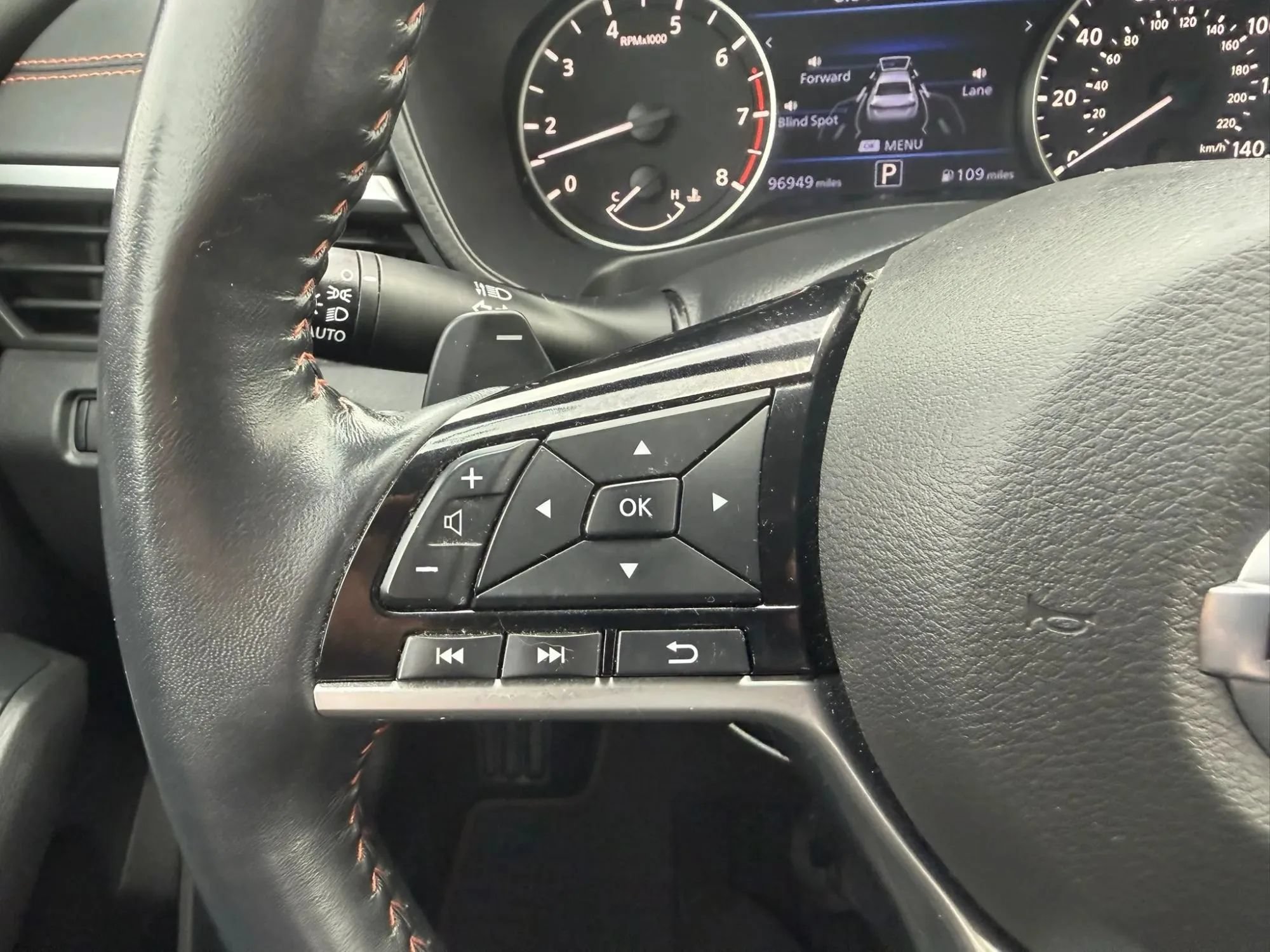 Used 2020 Nissan Altima 2.5 SR FWD image 13