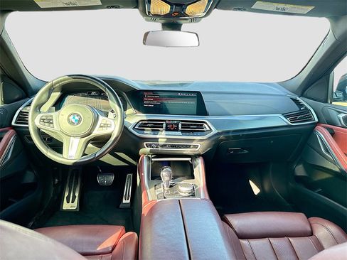 Used 2022 BMW X6 xDrive40i w/ M Sport Package image 22
