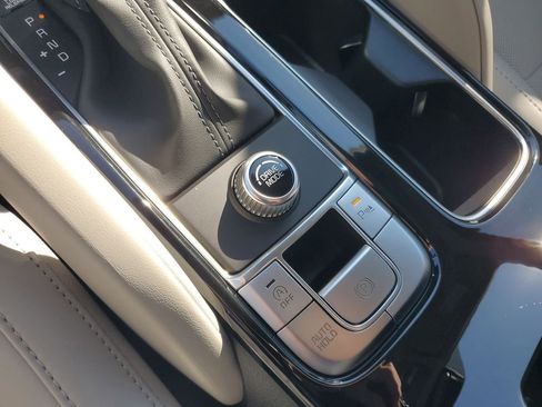 New 2025 Kia Telluride S image 38