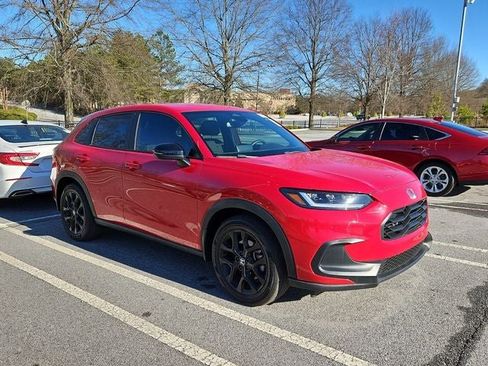 Used 2024 Honda HR-V Sport image 10