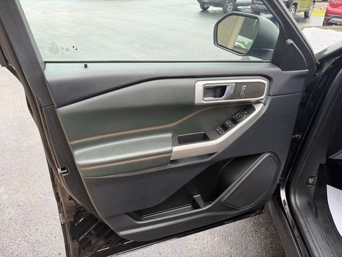 Used 2022 Ford Explorer Timberline AWD/4WD image 9